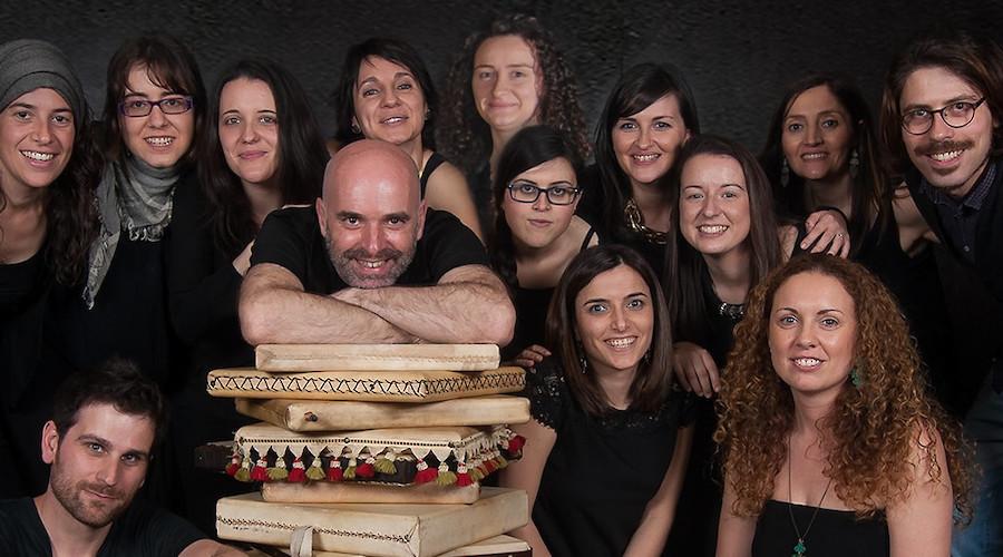 Xabier Díaz & Adufeiras de Salitre em concerto