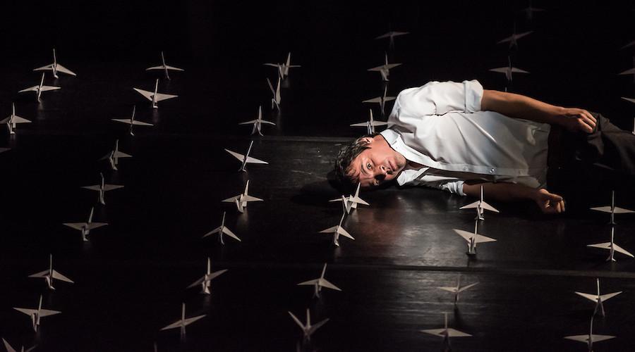 Habrás de ir a la guerra que empieza hoy