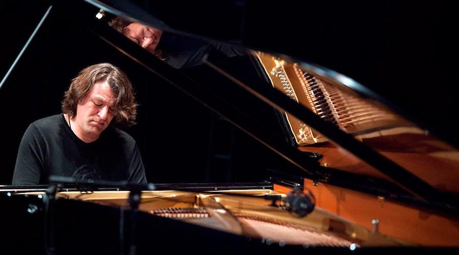 Dorantes: Interacción