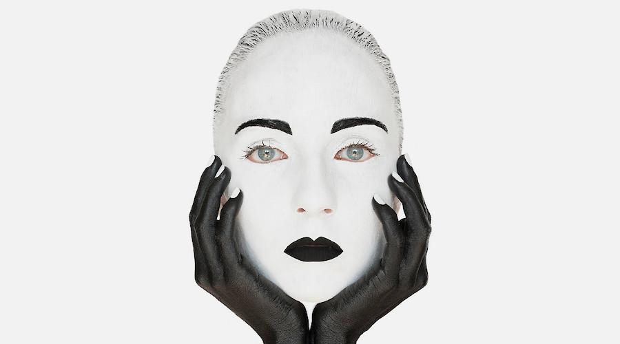 Elvira Carrasco: Faces Project