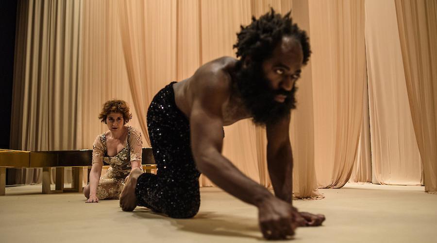 Companhia Voadora: Othello